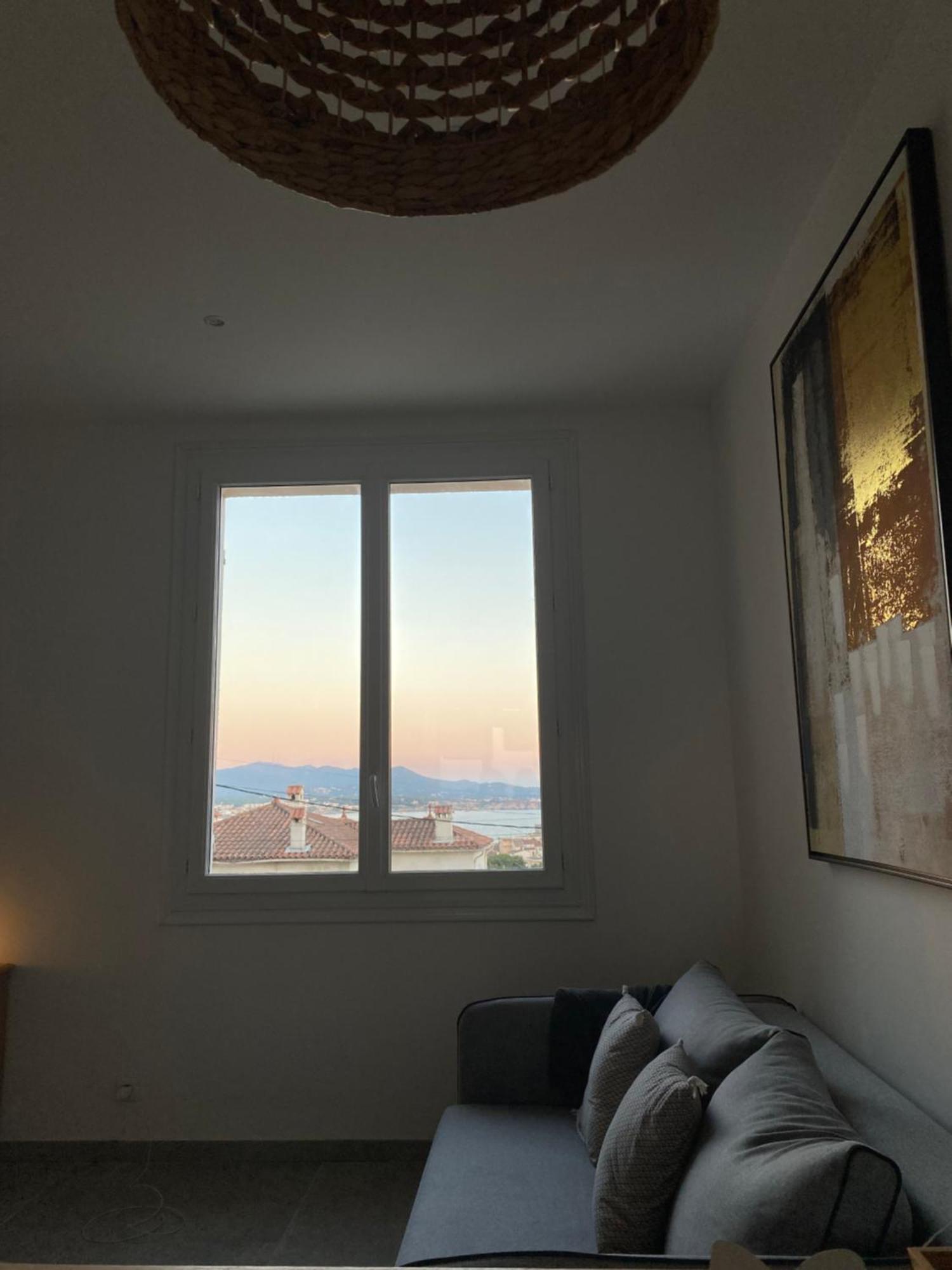 Petit Paradis A Sanary Avec Vue Mer Wifi Et Clim Eksteriør bilde